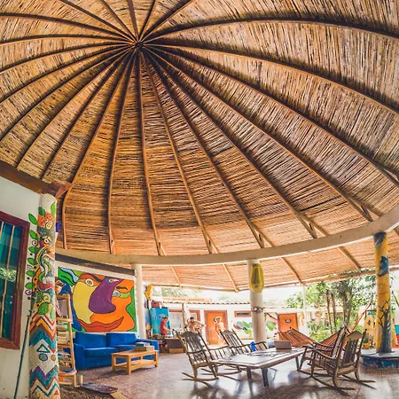Pura Vida Hostel Tamarindo-2